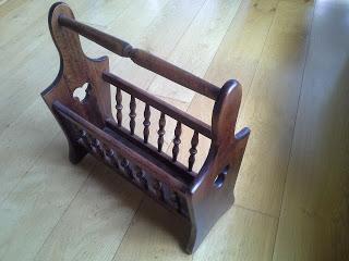 Revistero efecto envejecido Revistero efecto envejecido