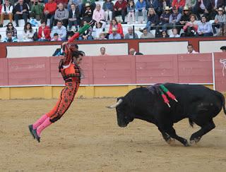 EL FANDI SUSTITUYE A ROCA REY, AÚN CONVALECIENTE, MAÑANA EN CABRA