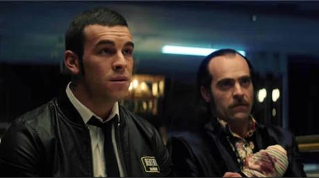 Toro Crítica. Un Thriller pata negra