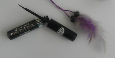 Eyeliners dobles de Debby + eyeliner Essence...Entre la decepción y el aprecio (review + swatches)