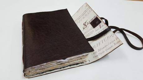 Clases mensuales  de encuadernación y cartonnage en Bilbao.