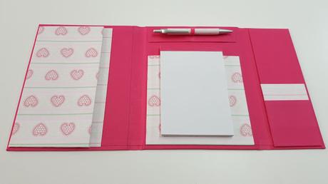 Clases mensuales  de encuadernación y cartonnage en Bilbao.