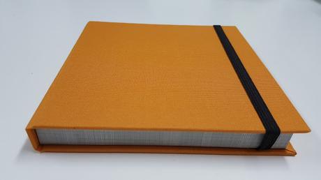 Clases mensuales  de encuadernación y cartonnage en Bilbao.