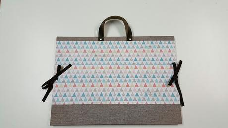 Clases mensuales  de encuadernación y cartonnage en Bilbao.