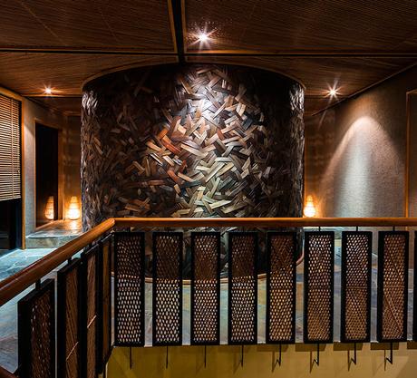 Kimono, un restaurante japonés inspirado en las lámparas tradicionales de Vietnam