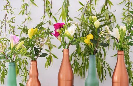 Primavera embotellada {DIY floreritos}