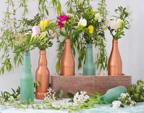 Primavera embotellada {DIY floreritos}