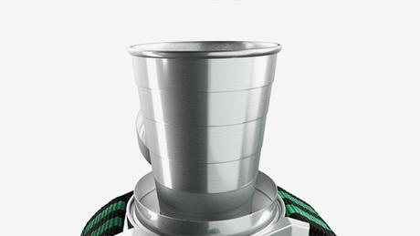 Una marca de whisky lanza su propio “Apple Watch” para que puedas beber allá donde estés