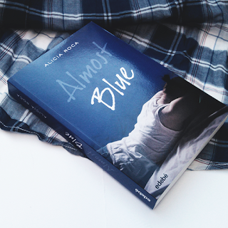 Reseña | Almost Blue.