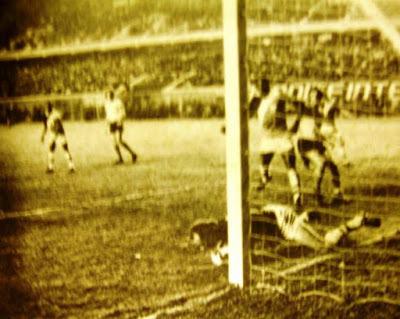 09 de Septiembre en ALianza Lima [Luis ”el Potrillo” Escobar]