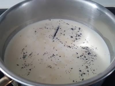 HELADO DE VAINILLA CON COOKIES