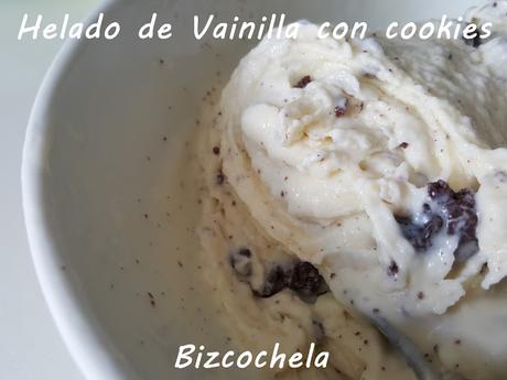HELADO DE VAINILLA CON COOKIES