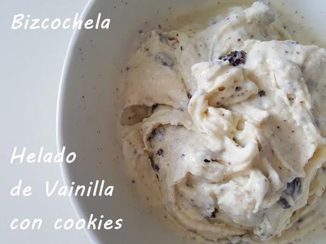 HELADO DE VAINILLA CON COOKIES
