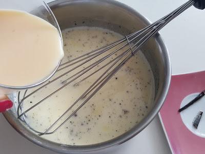 HELADO DE VAINILLA CON COOKIES