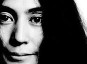 Yoko Ono: Avivando llama pecularidad