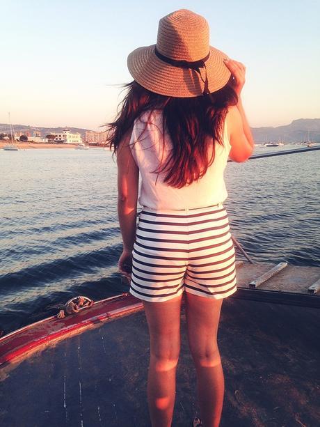 A rayas (Snapshots / OOTD) A rayas (Snapshots / OOTD)