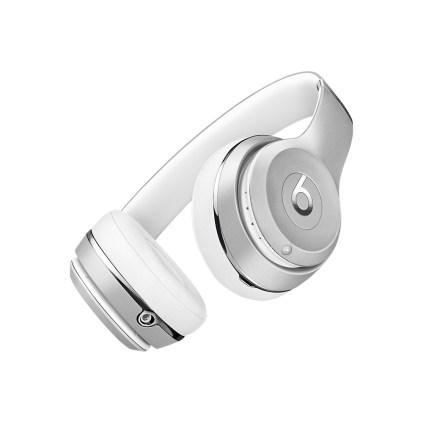 Los airpods y su chip “Apple W1” si son compatibles con Android. Más o menos MNEQ2_AV5