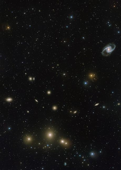 El cúmulo de Galaxias Fornax por VST