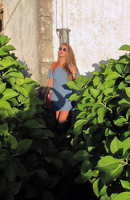Vestido vaquero off shoulder