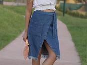 Tied denim skirt