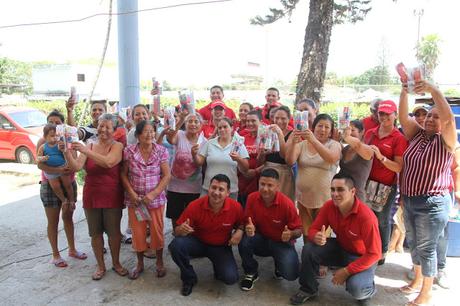 Colgate entrega veinte mil kits de cuidado personal a albergues de la provincia de Manabí