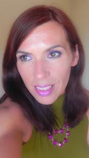 Violeta perlado con toque de verde (Look con Nyx)