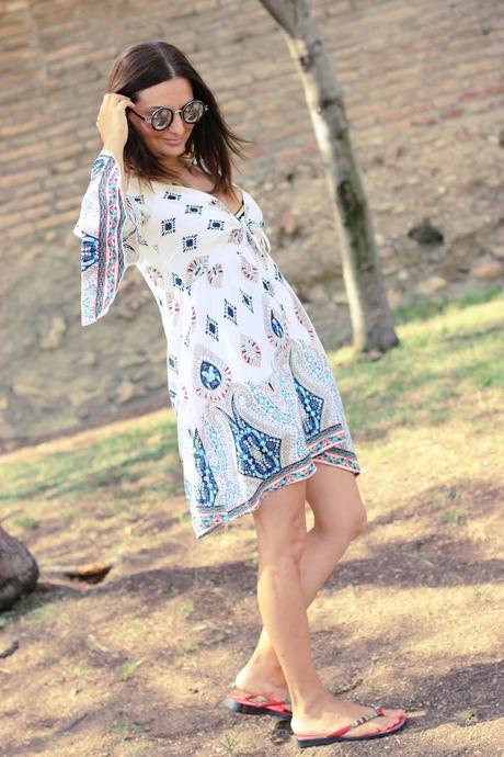 Rosewholesale y uno de sus vestidos