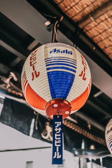 Tokyo_Travel_Guide-Outfit-Collage_Vintage-Street_Style-Reformation_Shorts-Realisation_Par_Stars_Blouse-Sneakers-Flea_Market_Backpack-72