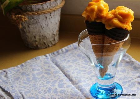 Helado de plátano y mango sin lactosa