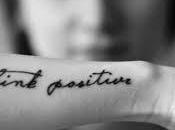 Acción, emoción pensamiento positivo