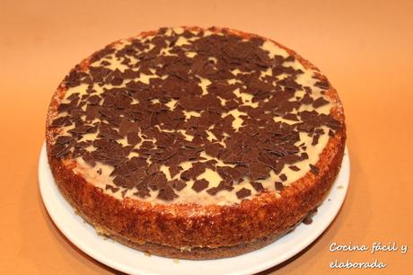 BIZCOCHO A LOS TRES CHOCOLATES