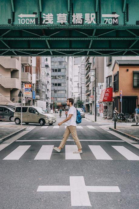 Skytree & Akihabara tokyo_travel_guide-outfit-collage_vintage-street_style-lovers_and_friends_jumpsuit-white_outfit-espadrilles-backpack-levis_denim_jacket-akihabara-106