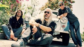 Dinosaur Jr. - Watch the corners (2012)