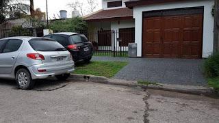 Asesinan a un hombre delante de su mujer para robarle un auto
