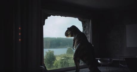 Un tiranosaurio protagoniza este delirante anuncio de Audi