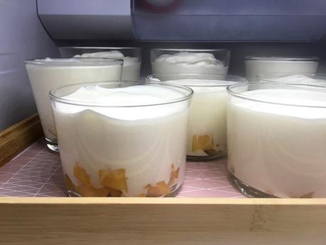 postres recetas delikatissen postres rápidos postres individuales postres fáciles postres en vasito postres de yogur postres con fruta melocotón de Calanda Flan de yogur 
