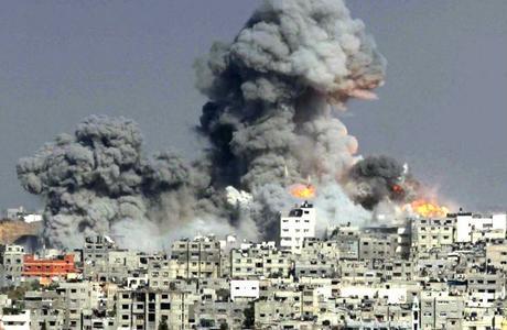 Gaza: Los generosos donantes árabes no se apresuran. Sólo un tercio de las donaciones prometidas se han pagado Gaza : Les généreux donateurs arabes ne se bousculent pas. Un tiers des promesses de dons ont été versées