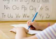 Los niños con autismo de alto funcionamiento tendrían un patrón único de escritura No memorices en grupo, mejor estudia solo