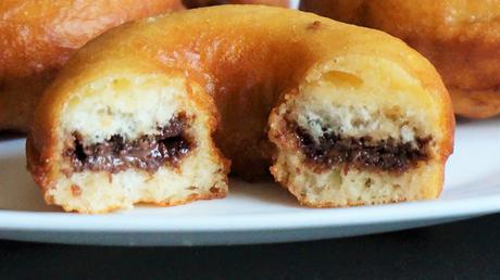 Donuts de pan rellenos