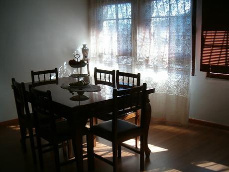 8 TRUCOS DE DECORACIÓN PARA CREAR UN AMBIENTE MÁS TRANQUILO Y RELAJADO EN CASA 8 TRUCOS DE DECORACIÓN PARA CREAR UN AMBIENTE MÁS TRANQUILO Y RELAJADO EN CASA