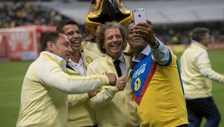 América rinde homenaje a sus mejores mediocampistas