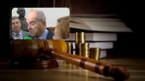 ERE en los zapatos de los expresidentes de Andalucía