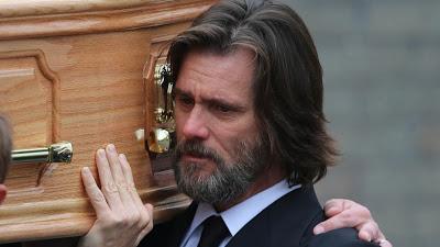 Demandan a Jim Carrey por negligencia en el suicidio de su novia