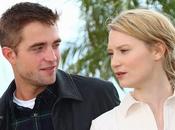 Robert Pattinson Wasikowska