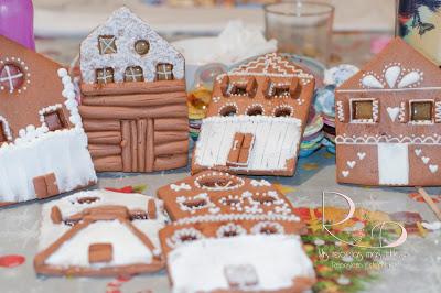 TALLERES DE GALLETAS DECORADAS, CASITAS DE GALLETAS (NOVIEMBRE 2016)