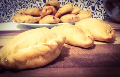 Plato regional / Empanadas de Osobuco / Masa típica