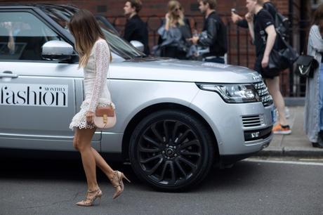 Copia de Copia de Marta - White Dress, Valentino Heels (3 of 47)