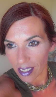 Plata perlado con aires góticos (look)