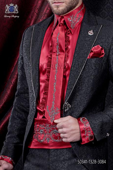 http://www.comercialmoyano.com/es/2443-camisa-y-accesorios-de-raso-rojo-con-bordado-drako-50341-1328-3084-ottavio-nuccio-gala.html