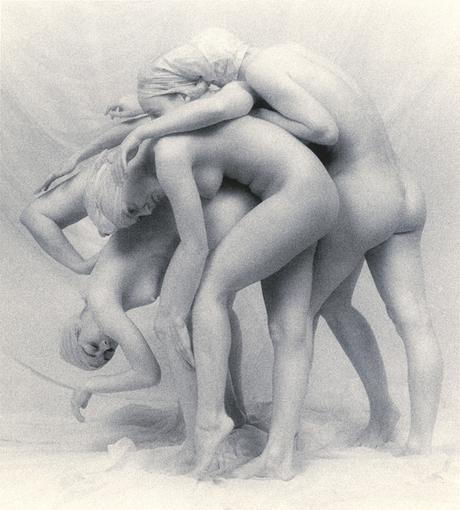 Lynn Bianchi© - Heavy In White: Body Studies  - Wave
